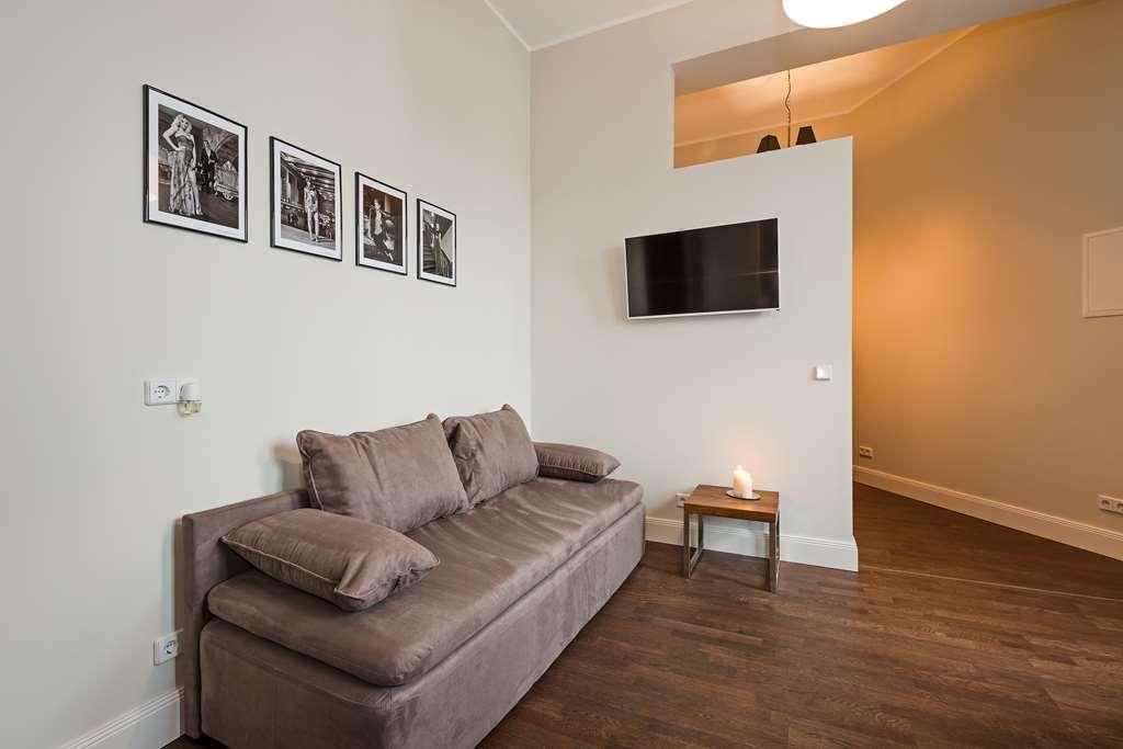 Arabel Design Apartments Berlín Habitación foto A living room in a typical apartment