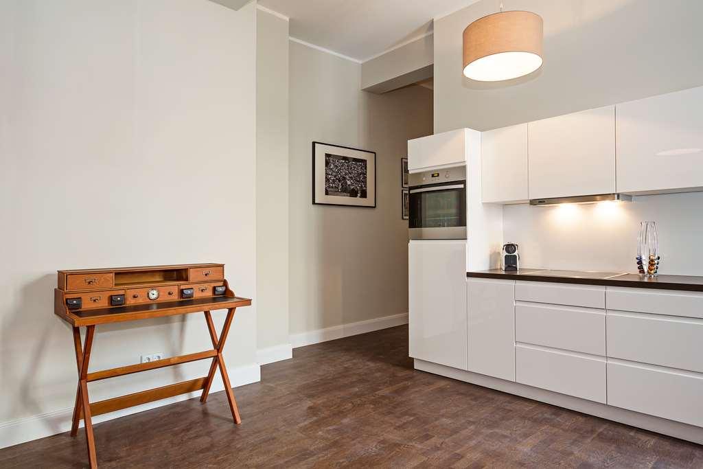 Arabel Design Apartments Berlín Habitación foto A kitchen in a flat at the University of Cambridge