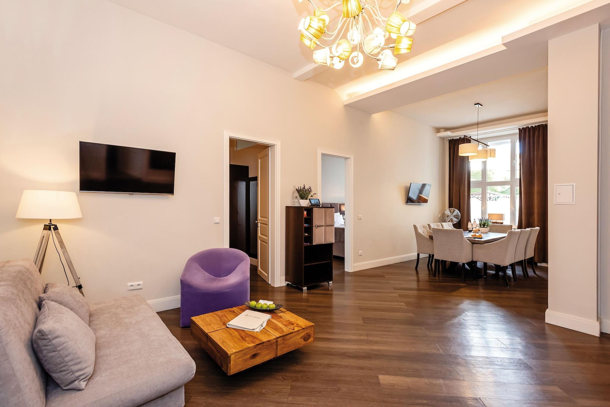 Arabel Design Apartments Berlín Exterior foto A living room in a modern apartment